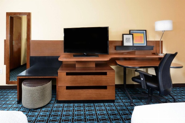 Fairfield Inn & Suites by Marriott Raleigh Capital Blvd./I-540 image 6